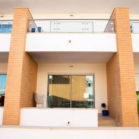 Joana's House *